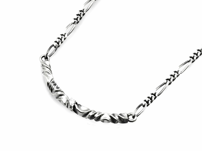 REVERSE TWIST CHAIN