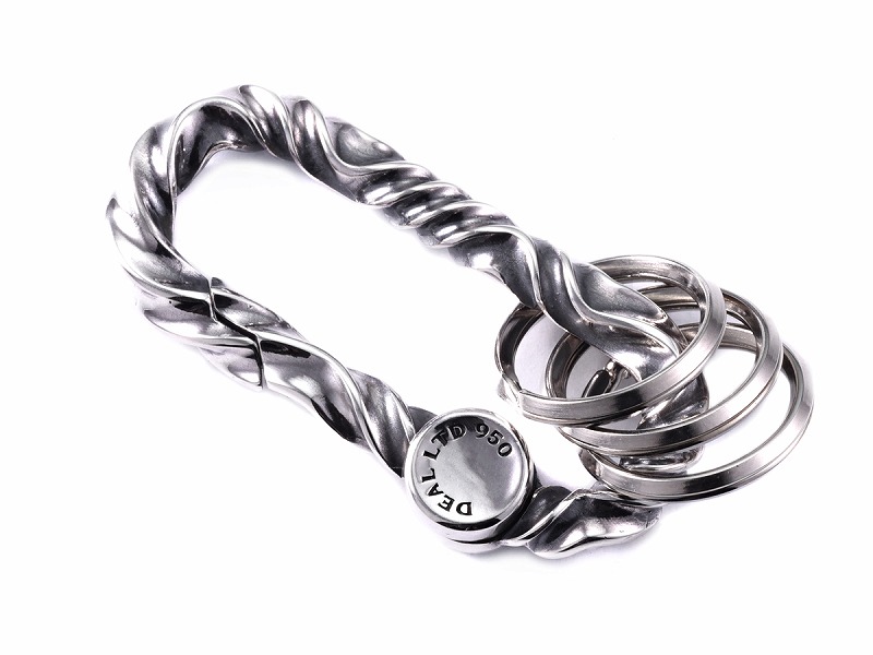 RT:CARABINER