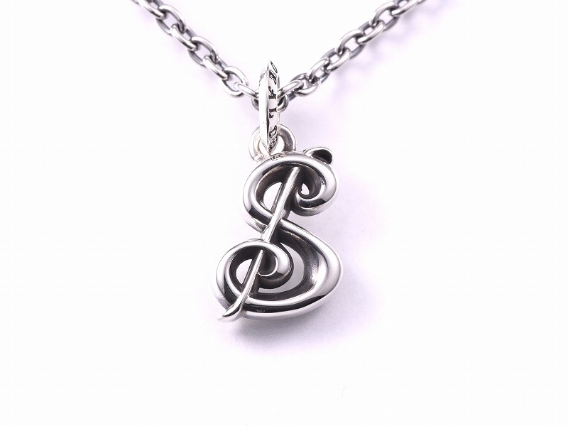 グレイスイニシャルペンダント "S"