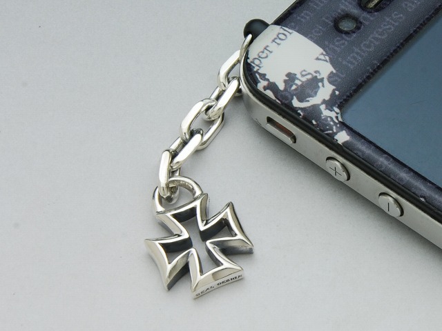 スマフォチェーンピアス(クロス)